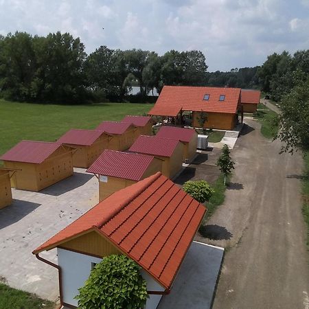 Tiszaeszlar Tomajor Vendeghazak 아파트 외부 사진